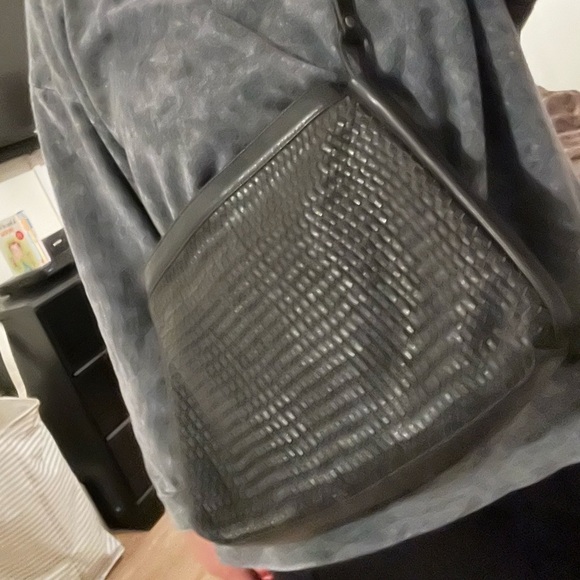 DEREK ALEXANDER Black Leather Purse with Double Zipper and lots of compartments - Picture 10 of 10